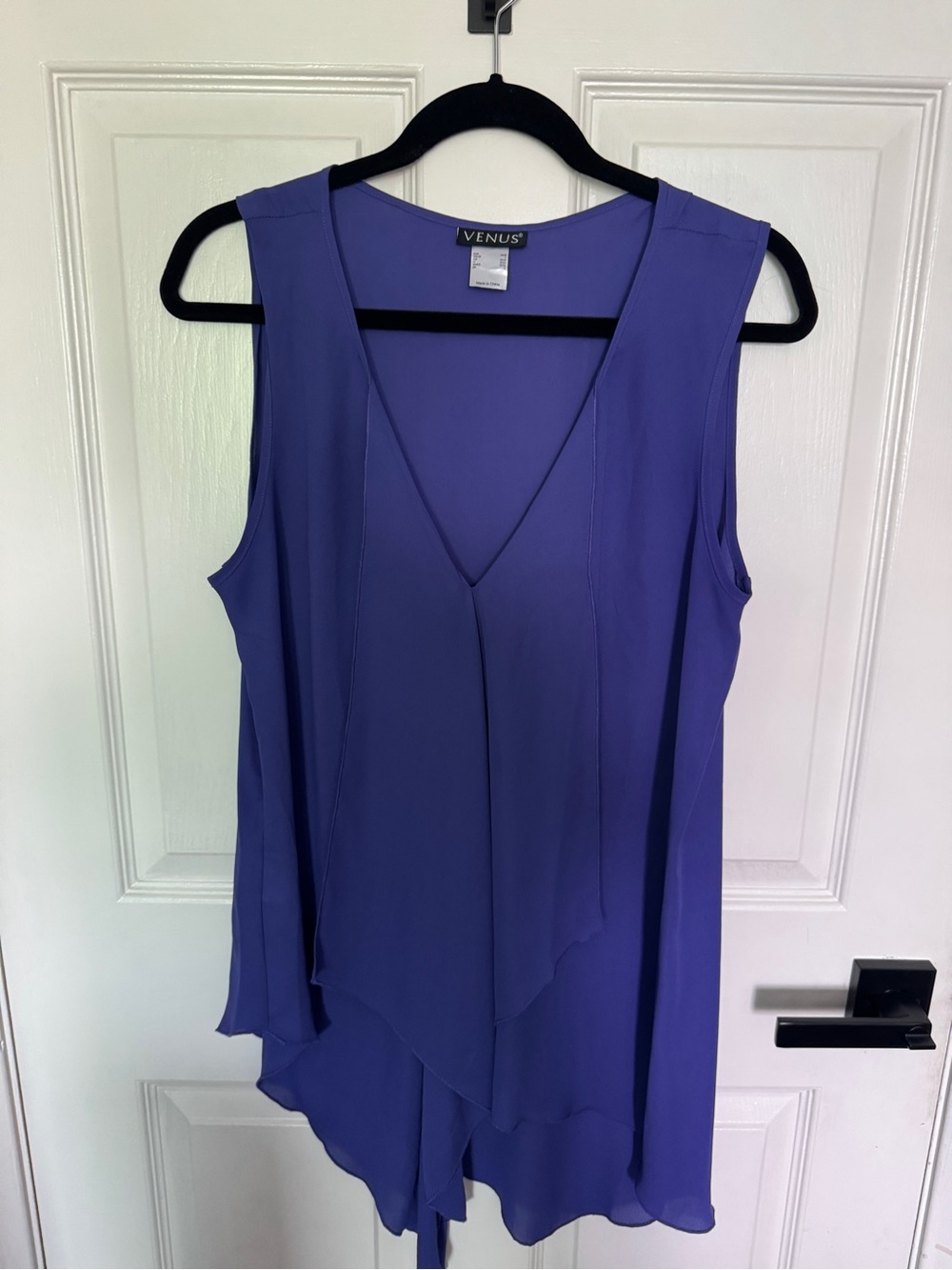 VENUS Lavender V-Neck Sleeveless Layered Camisole